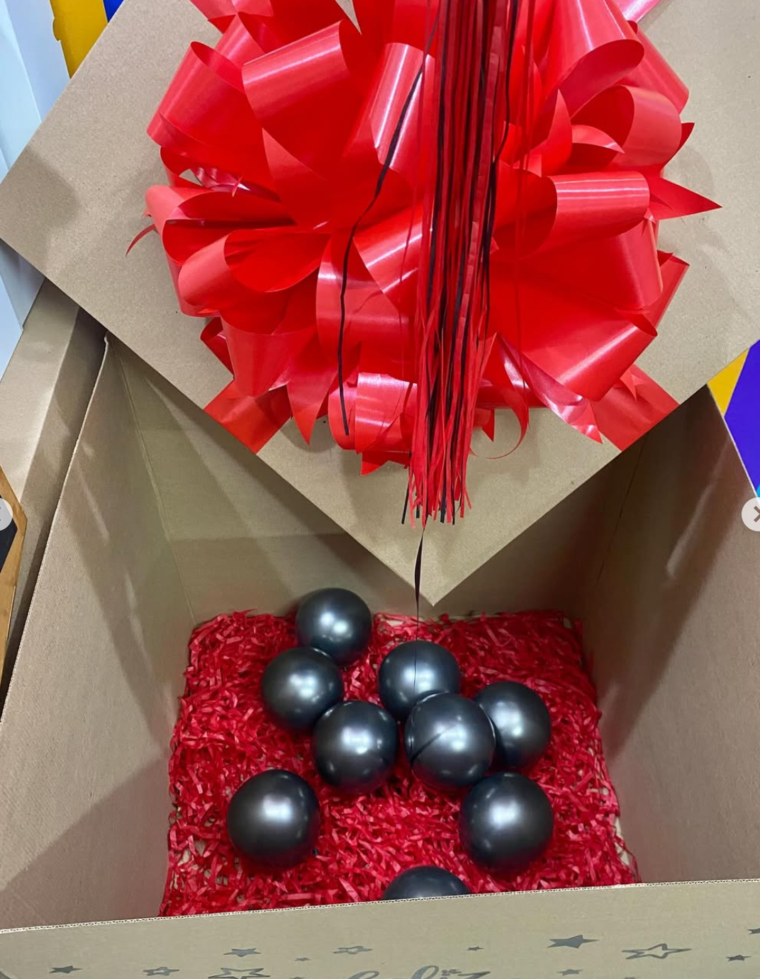 Caja Sorpresa Cumpleaños Globo GIGANTE