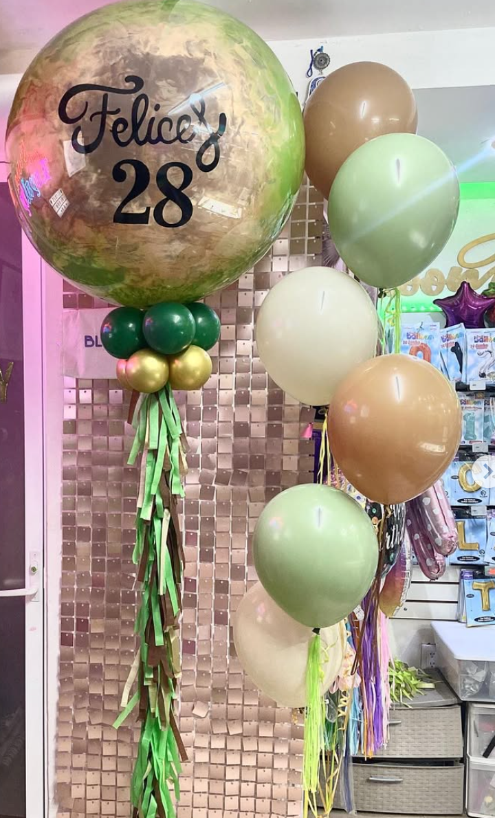 Cumpleaños Globo JUMBO y Bouquet